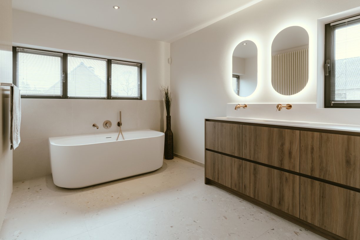 Romi photo and design 1